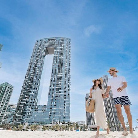 Jumeirah Gate Tower 1 - Stylish Apartment With Pool & City Views Дубай Екстериор снимка