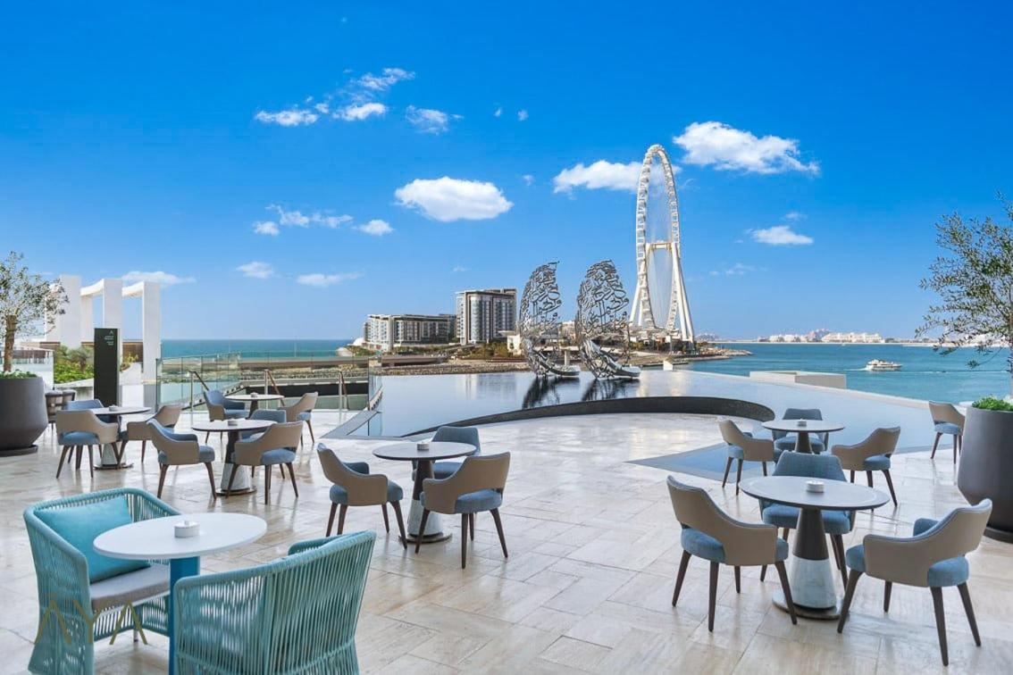 Jumeirah Gate Tower 1 - Stylish Apartment With Pool & City Views Дубай Екстериор снимка